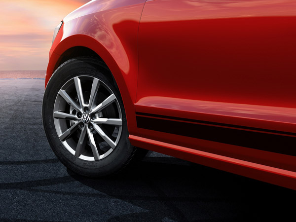 ಬಿಡುಗಡೆಗೊಂಡ ಹೊಚ್ಚ ಹೊಸ ಫೋಕ್ಸ್‌ವ್ಯಾಗನ್ ಜಿಟಿ ಪೊಲೊ ಸ್ಪೋರ್ಟ್ ಕಾರು