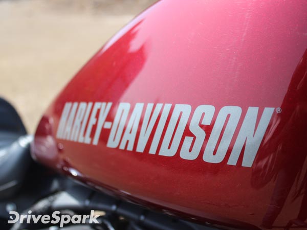 ಮೊದಲ ಚಾಲನಾ ವಿಮರ್ಶೆ- ಹೊಸ ಖದರ್‌ ಪಡೆದ ಹಾರ್ಲೆ ಡೇವಿಡ್ಸನ್ ರೋಡ್‌ಸ್ಟರ್