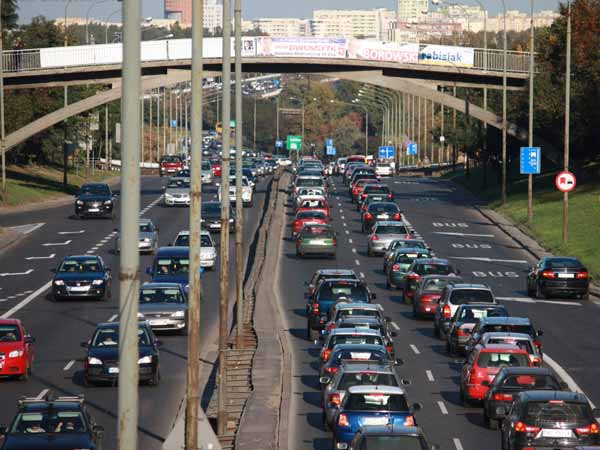 ಬೆಂಗಳೂರಿನಲ್ಲಿ ಹೆಚ್ಚು ಟ್ರಾಫಿಕ್ ಅನ್ನೋರು ಈ 10 ನಗರಗಳಿಗೆ ಬಗ್ಗೆ ತಿಳ್ಕೊಂಡ್ರೆ ಸಮಾಧಾನ ಮಾಡ್ಕೋತೀರಾ !
