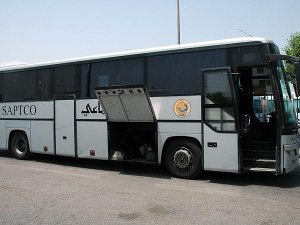 ಅಸ್ವಸ್ಥ ಡ್ರೈವರ್‌ ಬದಲು ತಾನೇ ಬಸ್ ಓಡಿಸಿದ ಮುಸ್ಲಿಂ ವಿದ್ಯಾರ್ಥಿನಿ..!!