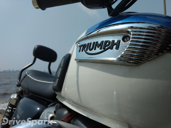 ಚಾಲನಾ ವಿಮರ್ಶೆ- ಹೊಸ ಲುಕ್‌ನೊಂದಿಗೆ ಎಂಟ್ರಿ ಕೊಟ್ಟ 2016 ಟ್ರಯಂಪ್ ಬೊನೆವಿಲ್ಲೆ ಟಿ100