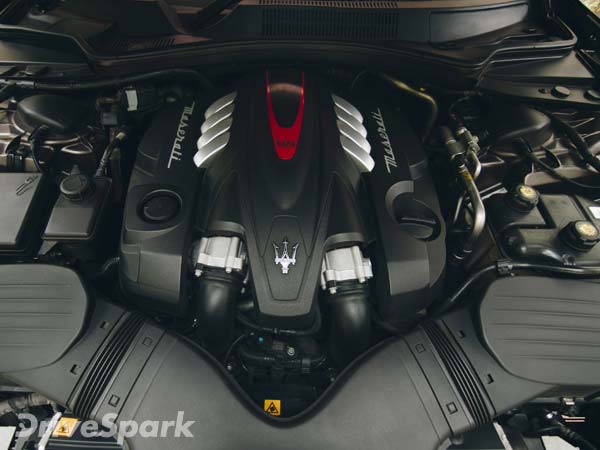 ಹೊಚ್ಚ ಹೊಸ ಮಸೆರಟಿ ಕ್ವಾರ್ಟೊಪೊರ್ಟೆ ಜಿಟಿಎಸ್ ಜೊತೆ ಒಂದು ಸುತ್ತು..!!