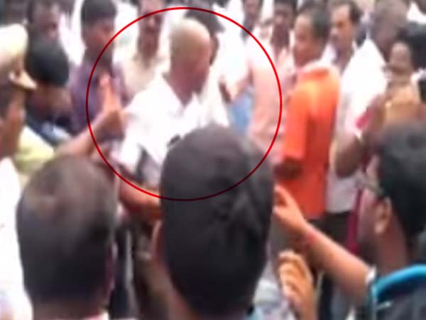 ಟ್ರಾಫಿಕ್ ಪೊಲೀಸ್ ಮಾಡಿದ ಯಡವಟ್ಟಿಗೆ ಮಹಿಳೆ ಬಲಿ : ವಿಡಿಯೋ ನೋಡಿ