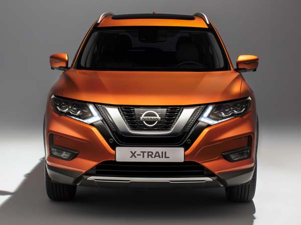 ನಿಸ್ಸಾನ್ ಎಕ್ಸ್-ಟ್ರಯಲ್ ಎಸ್‌ಯುವಿ ಫೇಸ್ ಲಿಫ್ಟ್ 2017 ಕಾರಿನ ಅನಾವರಣ