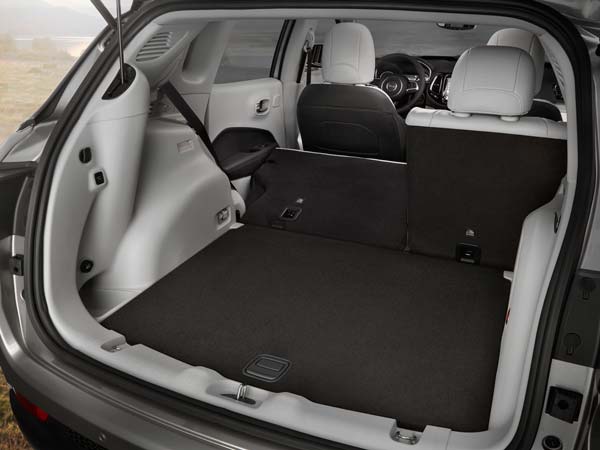 ಹೊಚ್ಚ ಹೊಸ ಜೀಪ್ ಕಂಪಾಸ್ ಎಸ್‌ಯುವಿ ಬಿಡುಗಡೆಗೆ ದಿನಗಣನೆ..!