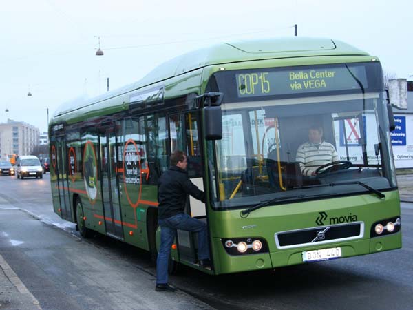 ಫೆಕ್ಸ್-ಫ್ಯೂಲ್ ವಾಹನ ಅಭಿವೃದ್ಧಿ ಮಾಡಲಿವೆ ವೊಲ್ವೋ-ಫೋಕ್ಸ್‌ವ್ಯಾಗನ್