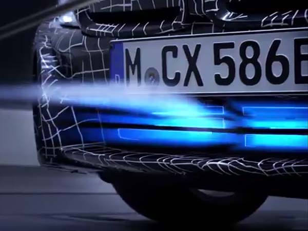 2018ರ ಬಿಎಂಡಬ್ಲ್ಯು ಐ8 ರೋಡ್‌ಸ್ಟರ್ ಟೀಸರ್ ಬಿಡುಗಡೆ