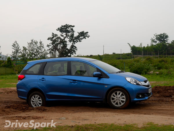 ಹೋಂಡಾ ಸಂಸ್ಥೆಯ ಬಹು ಉಪಯೋಗಿ ಮೊಬಿಲಿಯೊ ಕಾರಿನ ಮಾರಾಟ ಸ್ಥಗಿತ ?