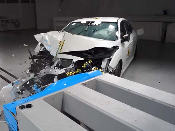 ಕ್ರ್ಯಾಶ್ ಟೆಸ್ಟಿಂಗ್‌ನಲ್ಲಿ ಹೋಂಡಾ ಸಿವಿಕ್ ಪಡೆದ ರೇಟಿಂಗ್ ಎಷ್ಟು?