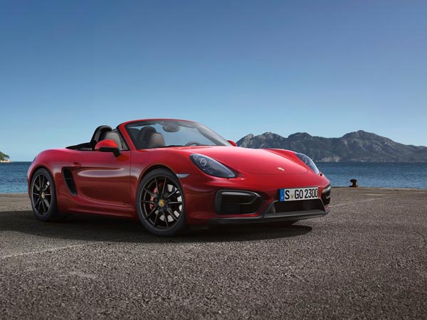 ರಸ್ತೆ ನಿಯಮ ಉಲ್ಲಂಘನೆ-ವರ್ಷದ ನಂತರ ಸಿಕ್ಕಿಬಿದ್ದ 79 ವರ್ಷದ ವೃದ್ಧೆ.!