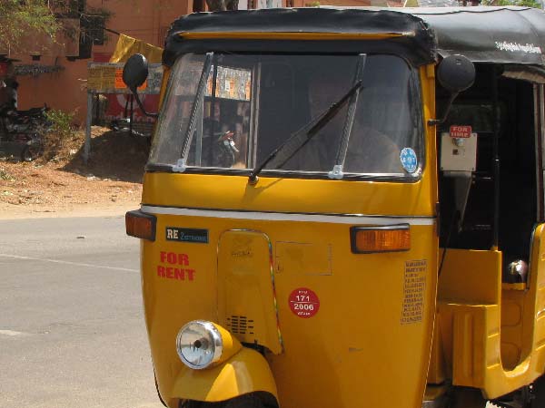 ಅಬ್ದುಲ್ ಕಲಾಂರ ಪ್ರಭಾವಕ್ಕೆ ಒಳಗಾದ ಆಟೋ ಚಾಲಕನಿಂದ ಸಮಾಜಸೇವೆ..!!