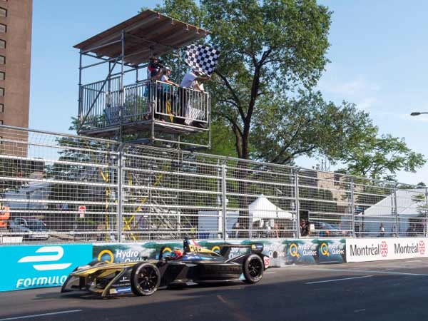 ಫಾರ್ಮುಲಾ ಇ- ಸಿಸನ್‌ 3ರ ಚಾಂಪಿಯನ್ ಟೈಟಲ್ ಗೆದ್ದ ಲ್ಯೂಕಾಸ್ ಡಿ ಗ್ರಾಸ್ಸಿ