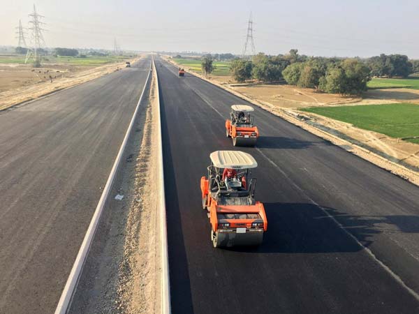 ತುರ್ತು ಸಂದರ್ಭಗಳಲ್ಲಿ ಇನ್ಮುಂದೆ ಹೆದ್ದಾರಿಗಳೇ ಫ್ಲೈಟ್ ರನ್ ವೇ..!