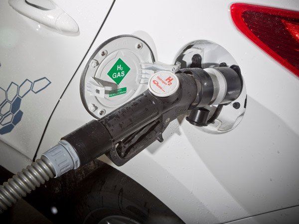 ಸರ್ಕಾರಿ ಅಧಿಕಾರಿಗಳಿಗಾಗಿ ಇನ್ಮುಂದೆ ಎಲೆಕ್ಟ್ರಿಕ್ ಕಾರುಗಳ ಭಾಗ್ಯ