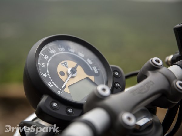 ಬೈಕ್ ಮೈಲೇಜ್ ಹೆಚ್ಚಿಸುವ ಟ್ರಿಕ್ಸ್ ಬಗ್ಗೆ ಇಲ್ಲಿದೆ ಕಂಪ್ಲೀಟ್ ಡೀಟೇಲ್ಸ್