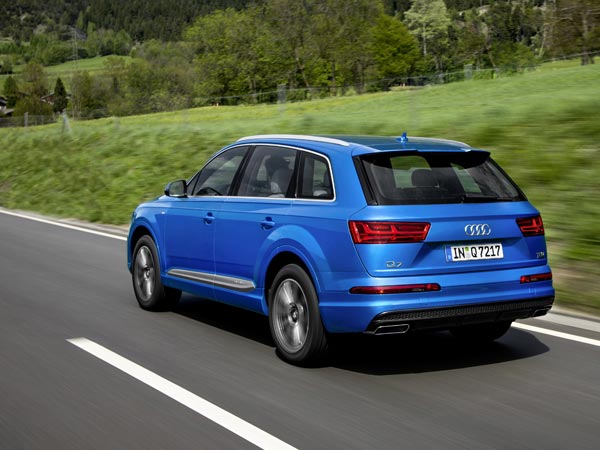 ಆಡಿ ಕ್ಯೂ7 40 ಟಿಎಫ್‌ಎಸ್‌ಐ ಕಾರಿನ ಬಿಡುಗಡೆ ದಿನಾಂಕ ನಿಗದಿ