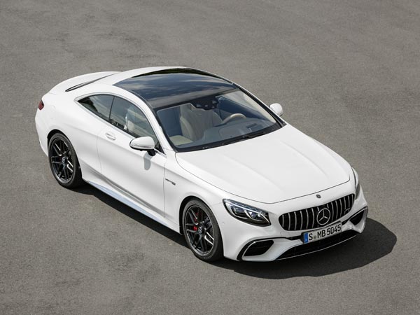 ಎಸ್-ಕ್ಲಾಸ್ ಕೂಪೆ ಮತ್ತು ಕ್ಯಾಬ್ರಿಯೊಲೆಟ್ ಕಾರುಗಳನ್ನು ಅನಾವರಣಗೊಳಿಸಿದ ಮರ್ಸಿಡಿಸ್