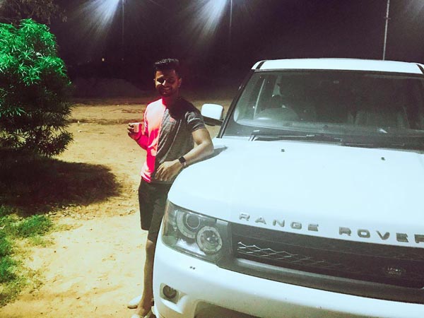 ರೇಂಜ್ ರೋವರ್ ಟಯರ್ ಸ್ಪೋಟ- ಅಪಾಯದಿಂದ ಪಾರಾದ ಸುರೇಶ್ ರೈನಾ..!!