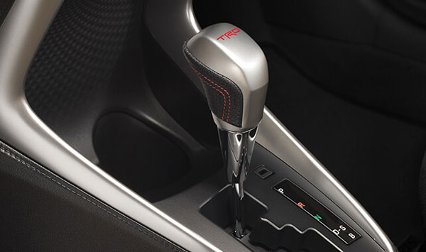 ಥೈಲ್ಯಾಂಡ್‌ನಲ್ಲಿ ಬಿಡುಗಡೆಗೊಂಡ ಟೊಯೊಟಾ ಯಾರಿಸ್ ಫೇಸ್‌ಲಿಫ್ಟ್ ಕಾರು