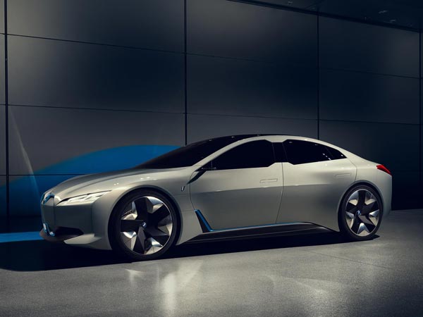 2020ರಿಂದ ತನ್ನ ಎಲ್ಲಾ ಕಾರುಗಳಲ್ಲಿ ಒಂದೇ ರೀತಿಯ ಫ್ಲಾಟ್‌ಫಾರಂ ಬಳಕೆ ಮಾಡಲಿದೆ ಬಿಎಂಡಬ್ಲ್ಯೂ