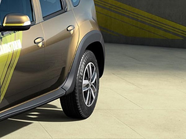 ಭಾರತದಲ್ಲಿ ಬಿಡುಗಡೆಗೊಂಡ ರೆನಾಲ್ಟ್ ಡಸ್ಟರ್ ಸ್ಯಾಂಡ್ ಸ್ಟಾರ್ಮ್