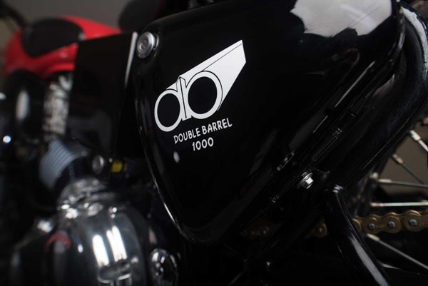 ಎನ್‌ಫೀಲ್ಡ್ ವಿ-ಟ್ವಿನ್ ಇಂಜಿನ್ ಪಡೆದ ಕಾರ್ಬೆರ್ರಿ ಡಬಲ್ ಬ್ಯಾರೆಲ್ 1000 ಭಾರತದಲ್ಲಿ ಬಿಡುಗಡೆ