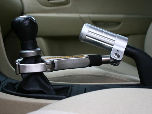 ಸಿಎಂ ಕೇಜ್ರಿವಾಲ್‌ರ ವ್ಯಾಗನರ್ ಕಾರನ್ನೇ ಎಗರಿಸಿದ ಚಾಲಾಕಿ ಕಳ್ಳರು..!!