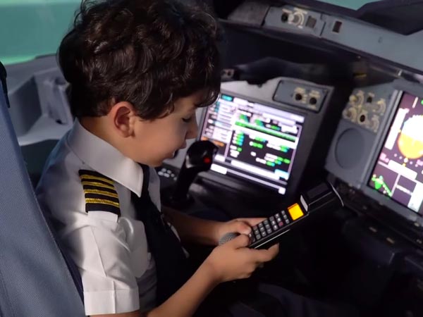 6 ವರ್ಷದ ಬಾಲಕನ ಆಸೆಯನ್ನು ಕೊನೆಗೂ ಈಡೇರಿಸಿದ ಇತಿಹಾದ್ ಏರ್‌ವೇಸ್