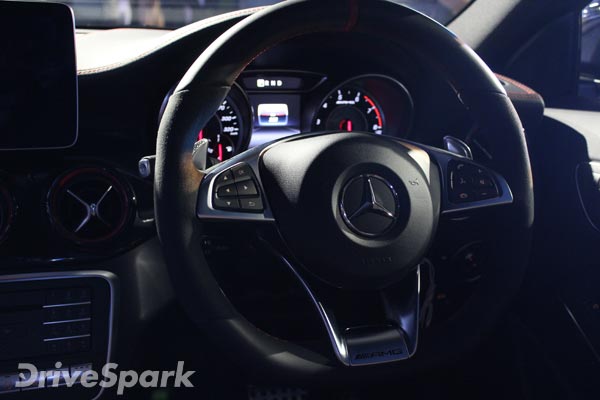 ಮರ್ಸಿಡಿಸ್ ಎಎಂಜಿ ಸಿಎಲ್ಎ 45 ಫೇಸ್‌ಲಿಫ್ಟ್ ಆವೃತಿ ಭಾರತದಲ್ಲಿ ಬಿಡುಗಡೆ : ಬೆಲೆ ರೂ. 75.20 ಲಕ್ಷ