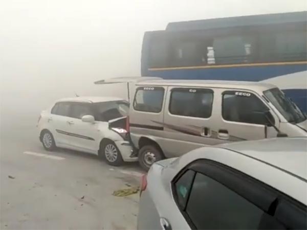 ದಟ್ಟ ಮಂಜು- ಟ್ರಕ್ ಹರಿದು 9 ವಿದ್ಯಾರ್ಥಿಗಳು ಸ್ಥಳದಲ್ಲೇ ದುರ್ಮರಣ