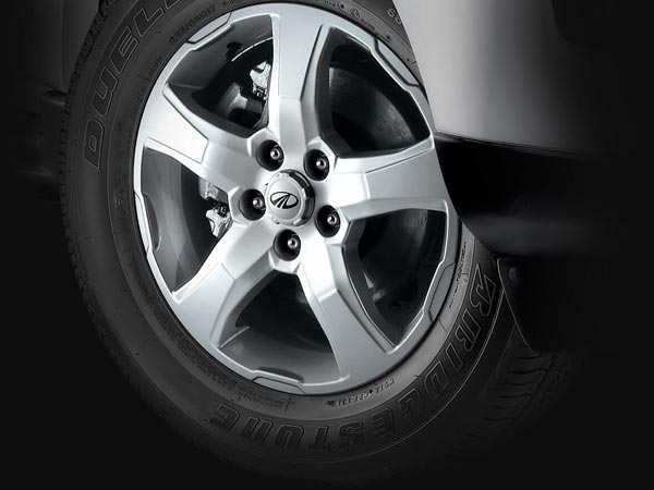 ಮಹೀಂದ್ರಾ ಸ್ಕಾರ್ಪಿಯೊ ಫೇಸ್‌ಲಿಸ್ಟ್ ಕಾರು ಭಾರತದಲ್ಲಿ ಬಿಡುಗಡೆ : ಬೆಲೆ ರೂ. 9.97 ಲಕ್ಷ 