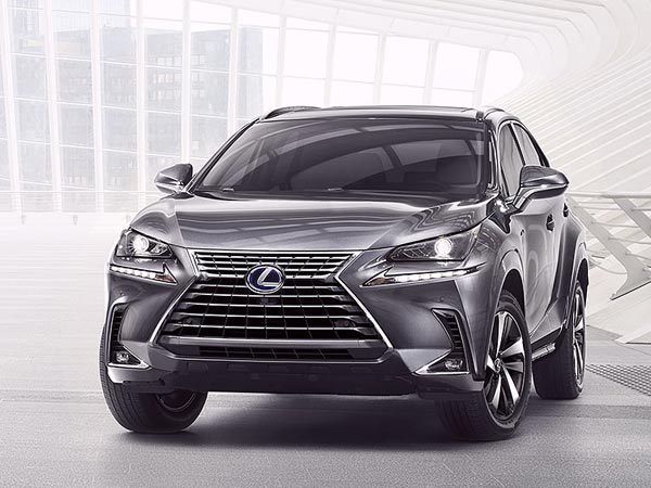 ಎನ್ಎಕ್ಸ್ 300ಎಚ್ ಕಾರನ್ನು ಭಾರತದಲ್ಲಿ ಅನಾವರಣಗೊಳಿಸಲು ಸಿದ್ಧತೆ ನೆಡೆಸಿದ ಲೆಕ್ಸಸ್