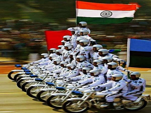 ರಾಯಲ್ ಎನ್‌ಫೀಲ್ಡ್‌‌ನಲ್ಲಿ ಒಂದೇ ಬಾರಿಗೆ 58 ಮಂದಿ ಪಯಣ- ಭಾರತೀಯ ಯೋಧರಿಂದ ಹೊಸ ದಾಖಲೆ