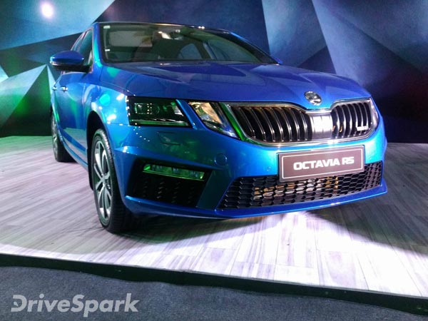 ಸ್ಪೀಡ್ ಡ್ರೈವಿಂಗ್ ಅವಾಂತರ- ಸ್ಕೋಡಾ ಕಾರಿನಲ್ಲಿದ್ದ ಯುವಕ ಸ್ಥಳದಲ್ಲೇ ಸಾವು