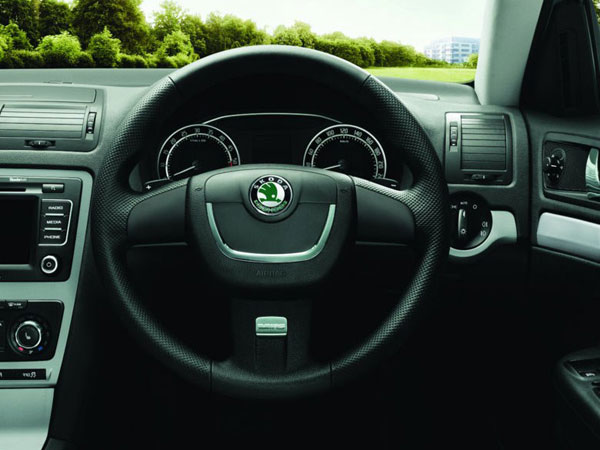 'ಸುರಕ್ಷತಾ ಸಾಫ್ಟ್‌ವೇರ್' ವಿಚಾರಕ್ಕೆ ಸಂಬಂಧಿಸಿದಂತೆ 663 ಲಾರಾ ಕಾರುಗಳನ್ನು ಹಿಂಪಡೆದ ಸ್ಕೋಡಾ