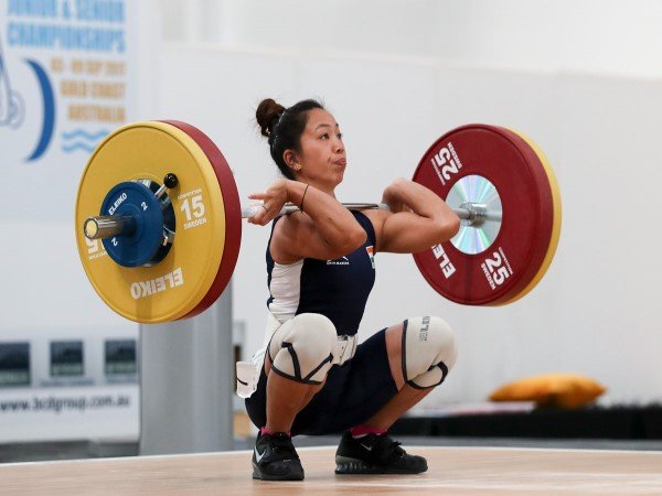 ಚಿನ್ನದ ಪದಕ ಗೆದ್ದ ಮಿರಾಬಾಯ್ ಚಾನುಗೆ ಟಿಯುವಿ 300 ಕಾರನ್ನು ಗಿಫ್ಟ್ ಕೊಟ್ಟ ಆನಂದ್ ಮಹೀಂದ್ರಾ