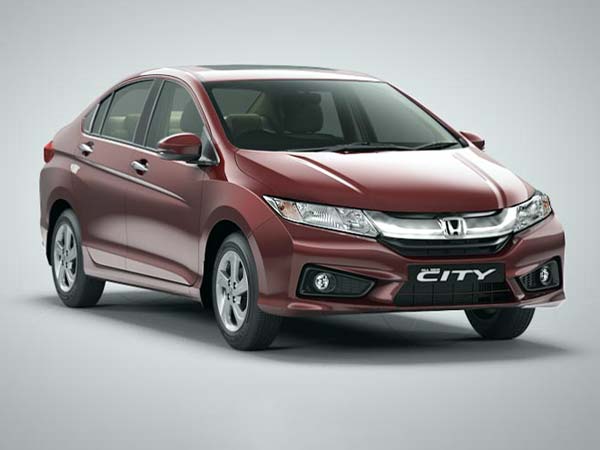 ಮಾರಾಟದಲ್ಲಿ ಹೋಂಡಾ ಕಂಪನಿಯನ್ನು ಹಿಂದಿಕ್ಕಿದ ಟೊಯೊಟಾ