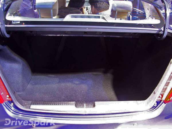 ತನ್ನ ಯಶಸ್ವಿ ಡಿಜೈರ್ ಕಾರಿನಲ್ಲಿ ದೋಷ ಇದೆ ಎಂದ ಮಾರುತಿ ಸುಜುಕಿ