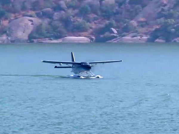 ಸಬರ್ ಮತಿಯಿಂದ ಸೀ ಪ್ಲೇನ್ ಮೂಲಕ ಪ್ರಯಾಣ ಮಾಡಿದ ಪಿಎಂ ಮೋದಿ