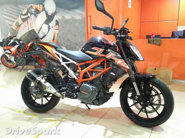 ಇಂಡಿಯನ್ ಮೋಟಾರ್‌ಸೈಕಲ್ ಆಫ್ ದಿ ಇಯರ್ ಪ್ರಶಸ್ತಿಯನ್ನು ತನ್ನದಾಗಿಸಿಕೊಂಡ ಕೆಟಿಎಂ 390 ಡ್ಯೂಕ್