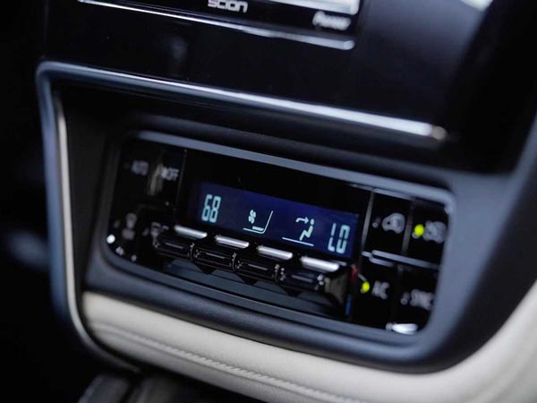 ಕಾರಿನಲ್ಲಿ ಎಸಿ ಬಳಕೆಯೊಂದಿಗೆ ಹೆಚ್ಚಿನ ಮೈಲೇಜ್ ಪಡೆಯುವುದು ಹೇಗೆ ಗೊತ್ತಾ?