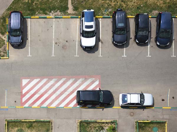 ಮೊದಲನೇ ಗೇರ್ ಹಾಕಿ ಕಾರನ್ನು ಪಾರ್ಕ್ ಮಾಡುವವರು ಈ ಲೇಖನವನ್ನು ತಪ್ಪದೆ ಓದಿ !! 