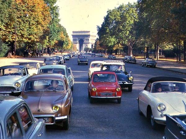 ಡೀಸೆಲ್ ಮತ್ತು ಪೆಟ್ರೋಲ್ ಕಾರುಗಳ ನಿಷೇಧಕ್ಕೆ ಫ್ರಾನ್ಸ್‌ದಿಂದ ದಿಟ್ಟ ಹೆಜ್ಜೆ 