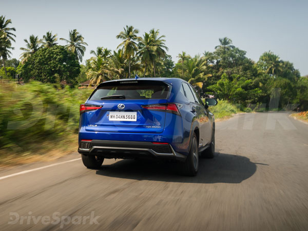 ಲೆಕ್ಸಸ್ ಎನ್‌ಎಕ್ಸ್ 300ಎಚ್ ಎಸ್‌ಯುವಿ ಕಾರು ಭಾರತದಲ್ಲಿ ಬಿಡುಗಡೆ : ಬೆಲೆ ರೂ.53.18 ಲಕ್ಷ