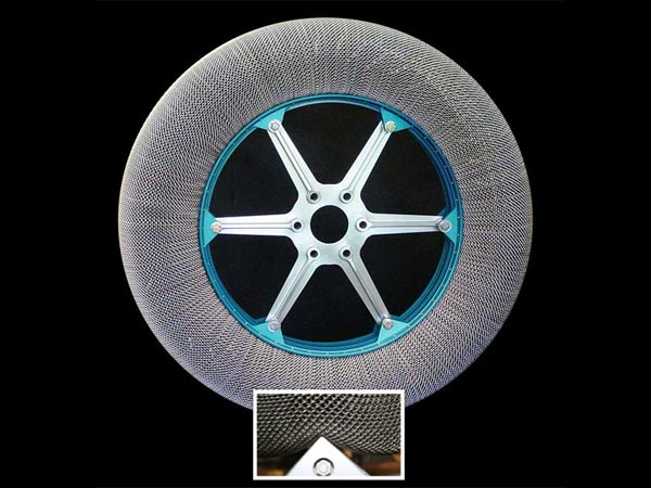 ನಾಸಾ ವಿಜ್ಞಾನಿಗಳು ಅಭಿವೃದ್ಧಿಪಡಿಸಿರುವ ಈ ಟೈರ್ ವಿಶೇಷತೆ ಅಷ್ಟಿಷ್ಟಲ್ಲ....