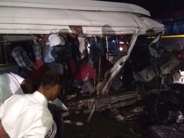 ಕೆಎಸ್‌ಆರ್‌ಟಿಸಿ ಬಸ್ ಮತ್ತು ಟಿಟಿ ಮುಖಾಮುಖಿ- ಘಟನೆಯಲ್ಲಿ ಐವರು ದುರ್ಮರಣ