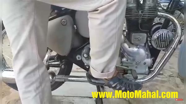 ರಿವರ್ಸ್ ಗೇರ್ ಇರೋ ಕ್ಲಾಸಿಕ್ ಬೈಕ್ ನೋಡಿದ್ದಿರಾ? ಹಾಗಾದ್ರೆ ಇಲ್ಲಿದೆ ನೋಡಿ....