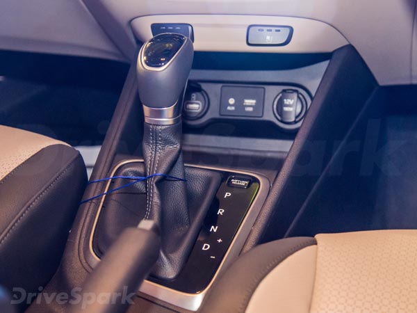 1.4-ಲೀಟರ್ ಸಾಮರ್ಥ್ಯದ ಹ್ಯುಂಡೈ ವೆರ್ನಾ ಪೆಟ್ರೋಲ್ ಆವೃತ್ತಿ ಬಿಡುಗಡೆ