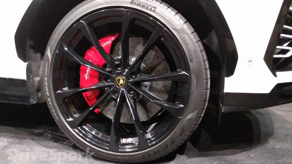 ದೇಶಿಯ ಮಾರುಕಟ್ಟೆಗೆ ಲಗ್ಗೆಯಿಟ್ಟ ಲಂಬೋರ್ಗಿನಿ ಮೊದಲ ಎಸ್‌ಯುವಿ ಉರುಸ್