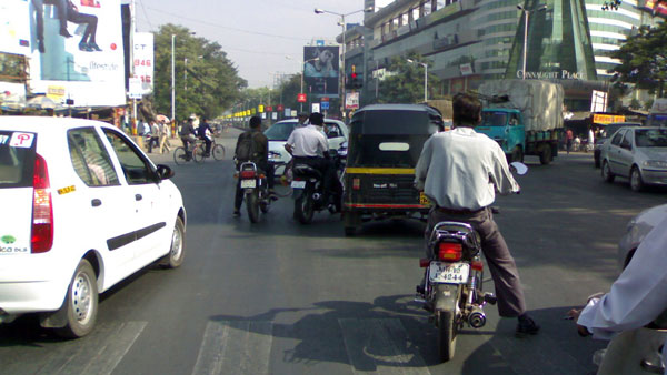 ಇನ್ಮುಂದೆ ಟ್ರಾಫಿಕ್ ಸಿಗ್ನಲ್‌ಗಳಲ್ಲಿ ಈ ತಪ್ಪು ಮಾಡಿದ್ರೆ 1 ಸಾವಿರ ದಂಡ ಖಾಯಂ..!!